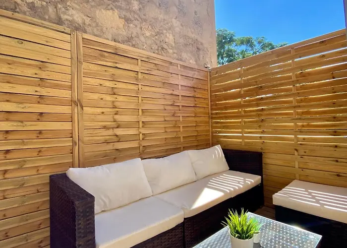 Cosy Apartment In Cannes With A Terrasse