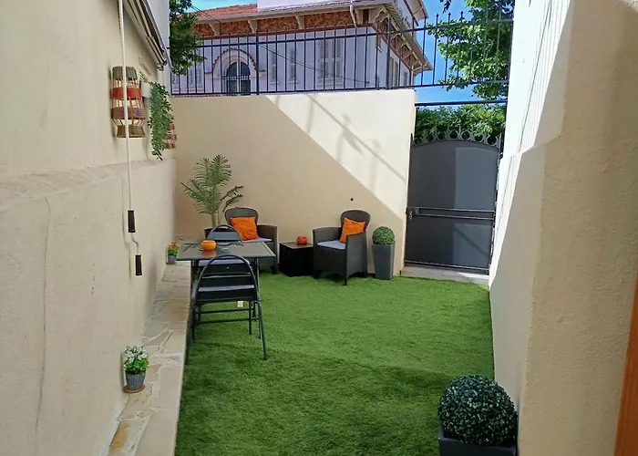 Appartement Coquet 2 pièces entièrement rénové et climatisé à Cannes