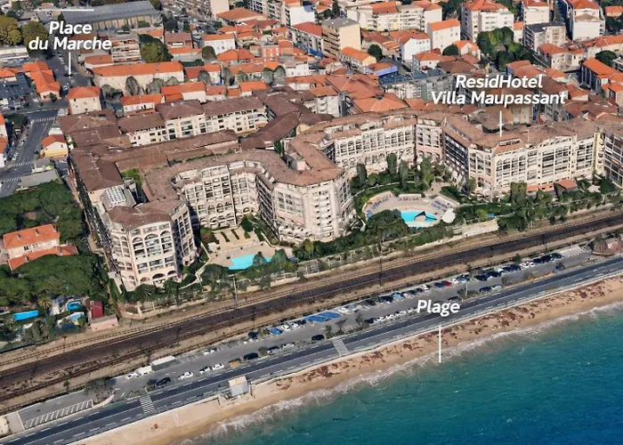 Appartamento In Riva Al Mare A Cannes