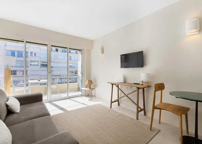 Agence des Résidences - Appartements privés du 45 CROISETTE - Standard Cannes