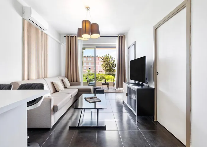 Welcoming Apartment With Parking - Croisette Cannes