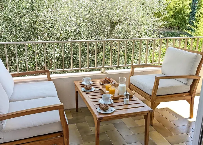 LE CHESTER - Terrasse&Clim - Croisette, Port Canto et centre à pied - Au calme Cannes