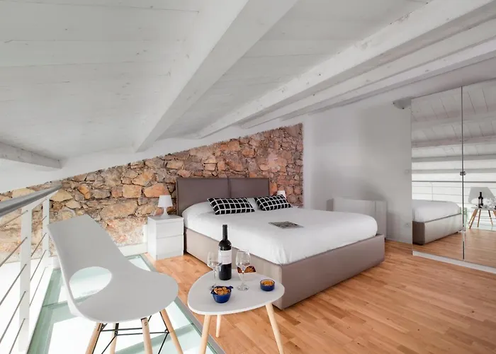 Cannes Old Town Suites