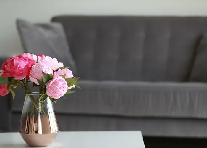 Appartement 3P lumineux rénové derrière Croisette à Cannes